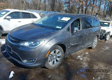 2017 Chrysler Pacifica Hybrid Platinum from USA, damaged, VIN 2C4RC1N77HR739930